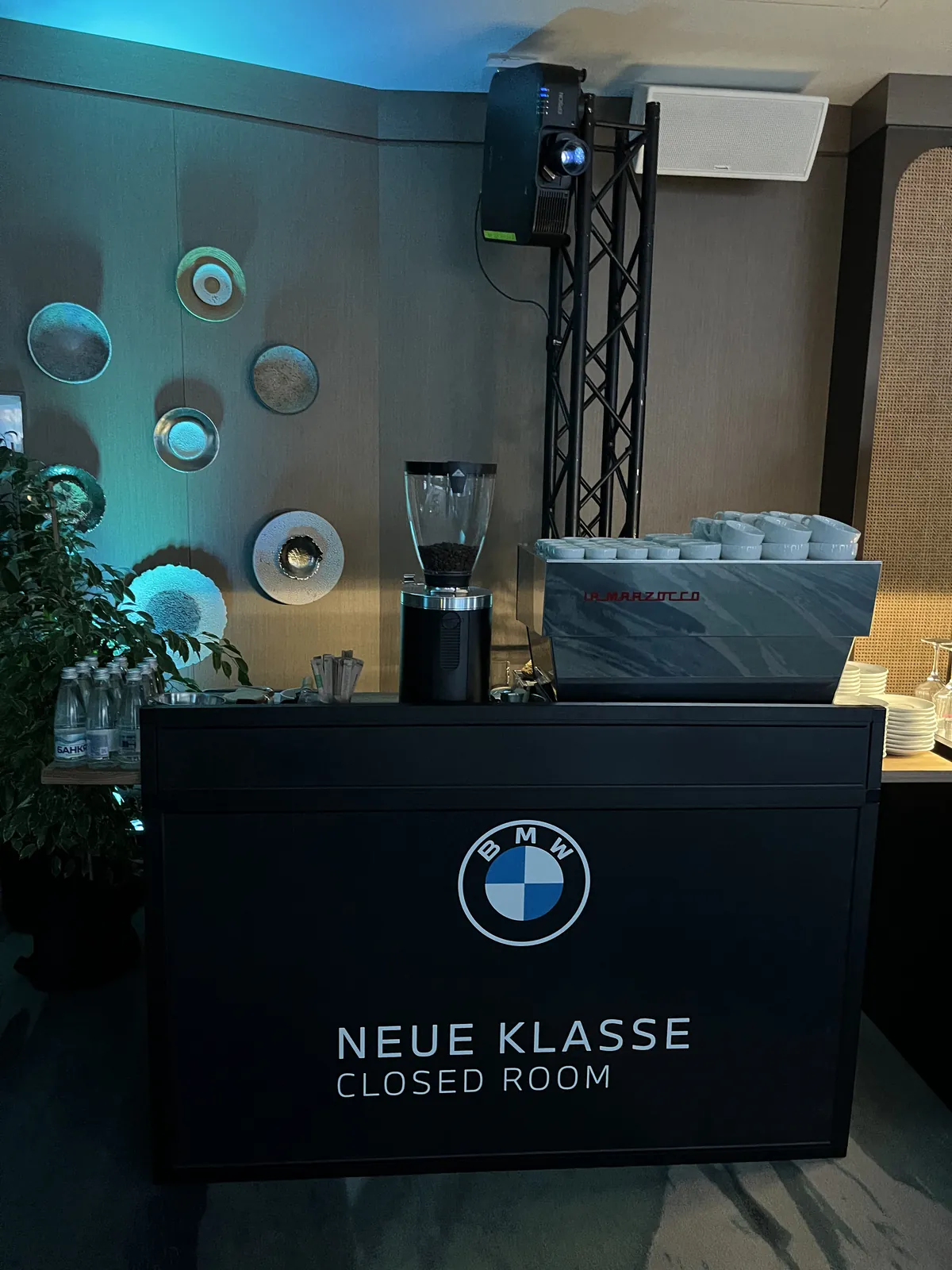 Персонализиран BMW кафе бар